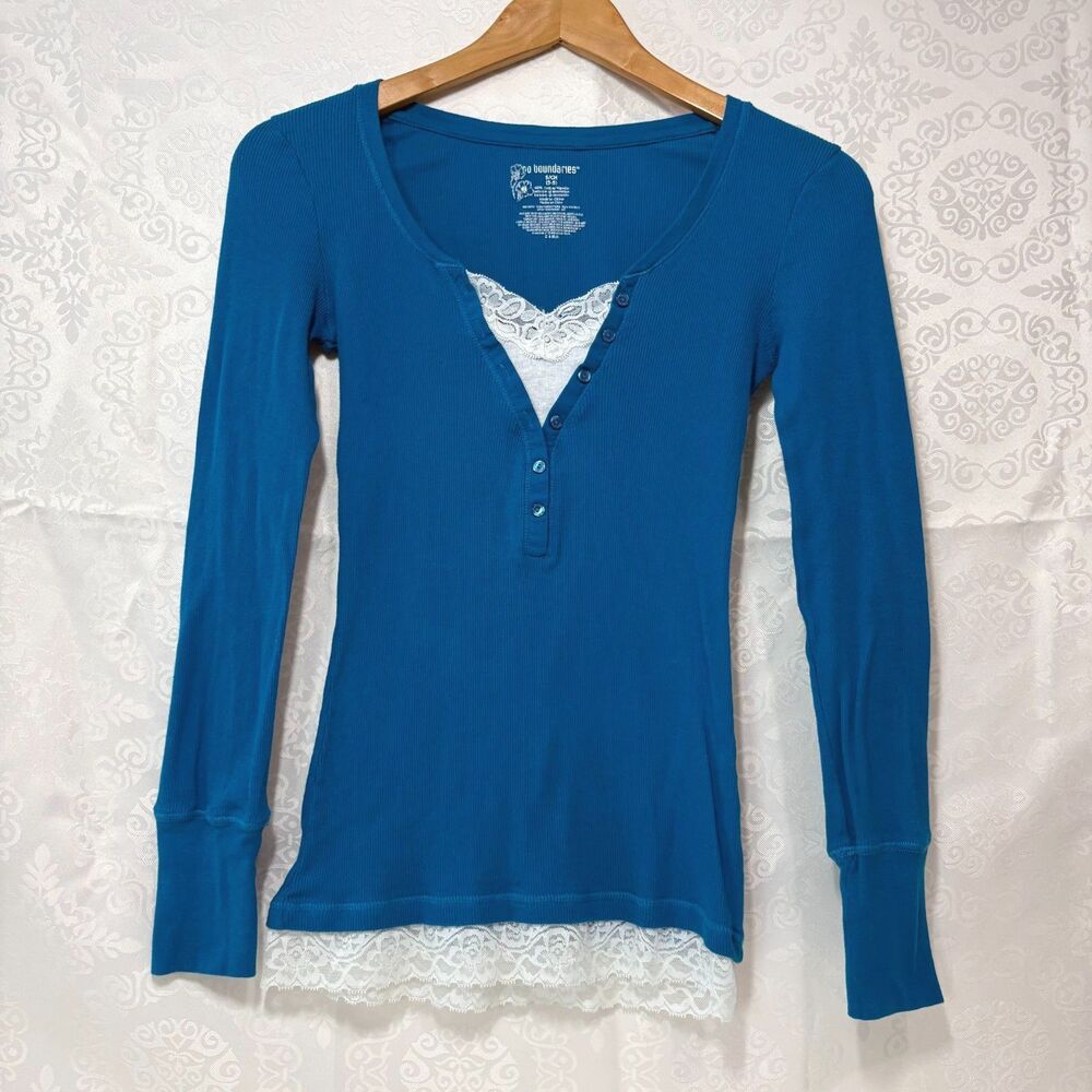 No Boundaries Henley Lace Layered Top Blue Long Sleeve Preppy Y2K Small